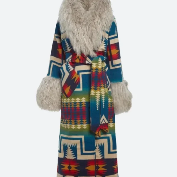 New Year Eve Lainey Wilson Hooded Trench Coat